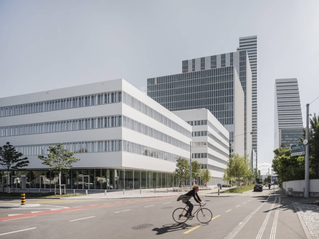 Roche opens new research and development center